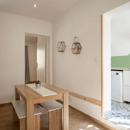 De 200 M2 Avec Piscine Proche Du Centre-ville Вілла *